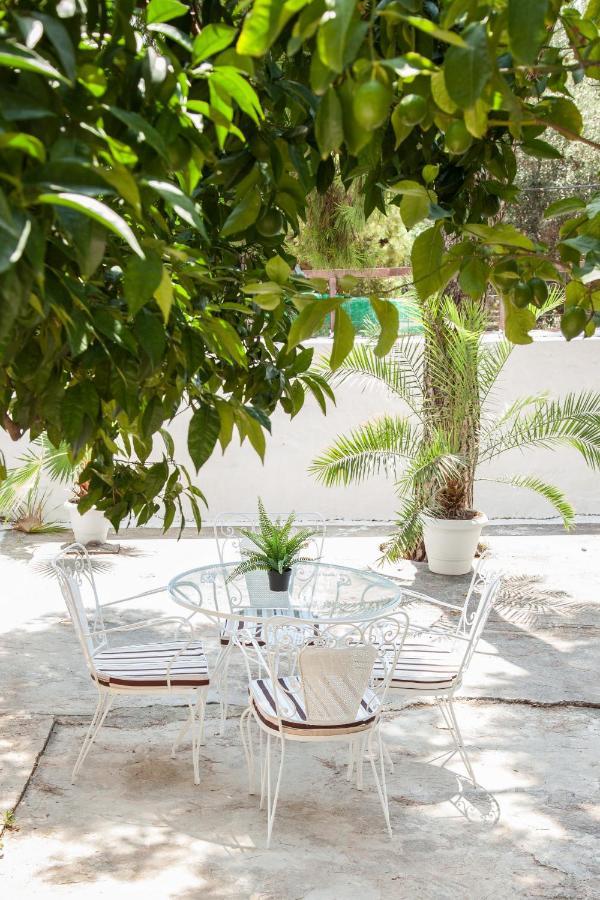 Sunny And Minimal Apt In Glyfada With 3 Bdrm Atenas Exterior foto
